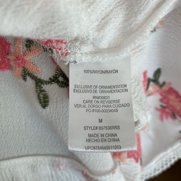 Floral Half Sleeve Blouse Top EUC - Picture 7 of 7